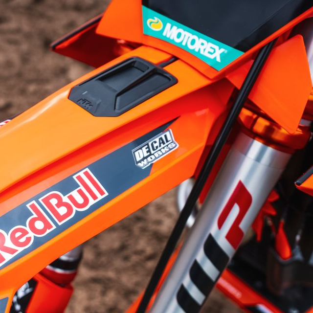 New KTM Factory Edition Gadgets! (KTM CUO)